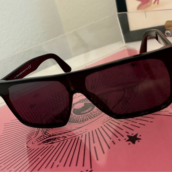 Tom Ford Sunglasses WHYAT - Picture 4 of 5
